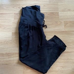 Black Lightweight Maternity Pant-M